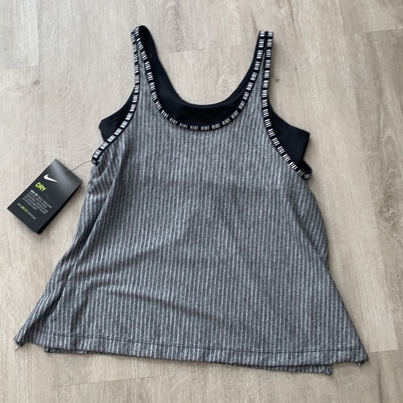 Nike Tank (Never worn, still has all tags) - Picture 2 of 8